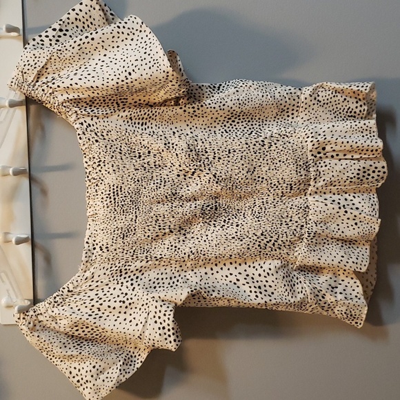 Japna Ruffle Sleeve Ruched and Smocked Top, Small - Picture 4 of 6